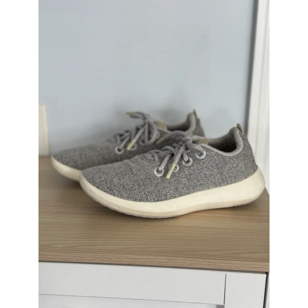 Allbirds Wool Runners Womens 8 Light Gray Casual Walking Running Shoes Sneakers